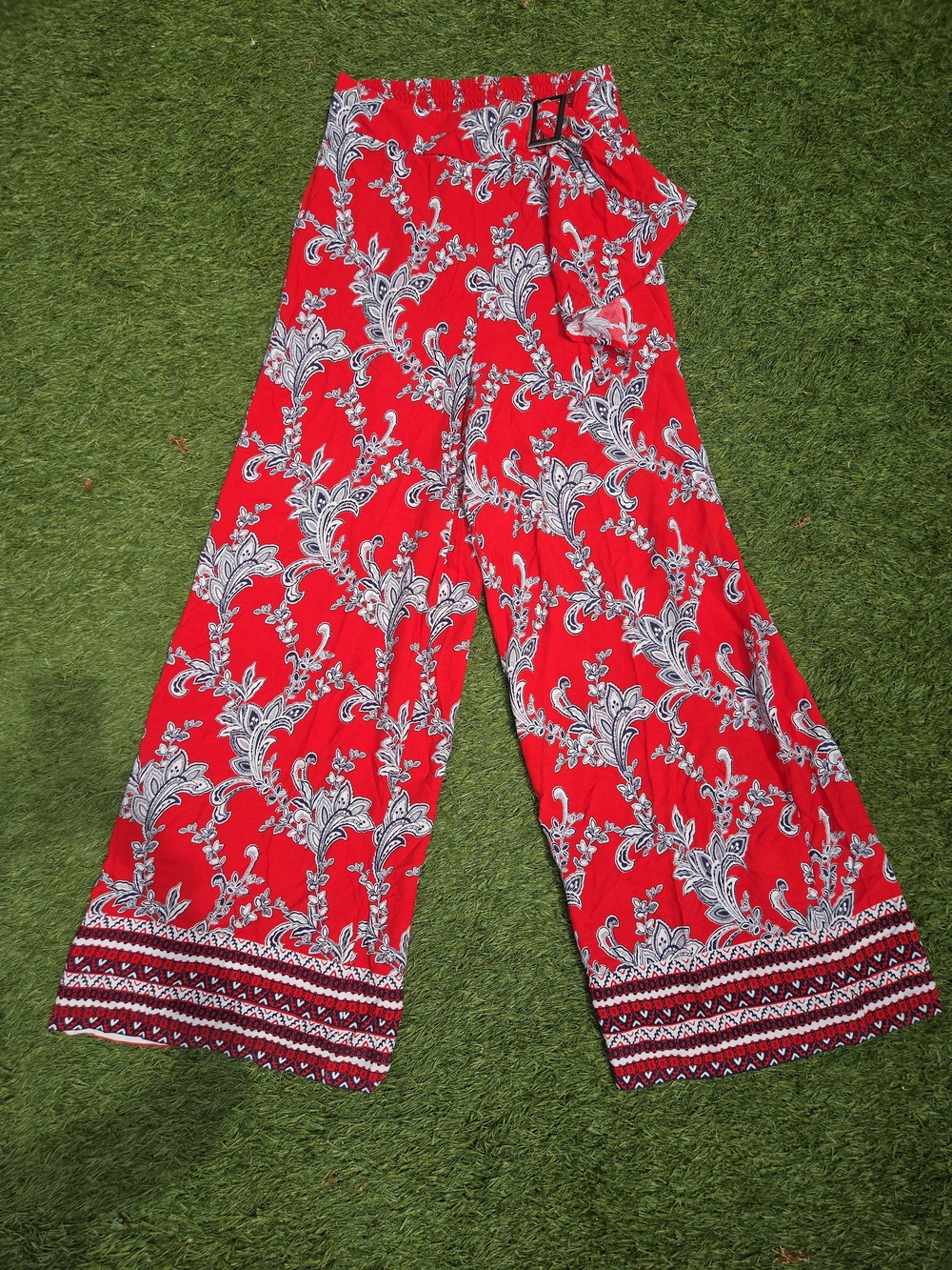 VENUS Red Wide-Leg Floral Print Pants